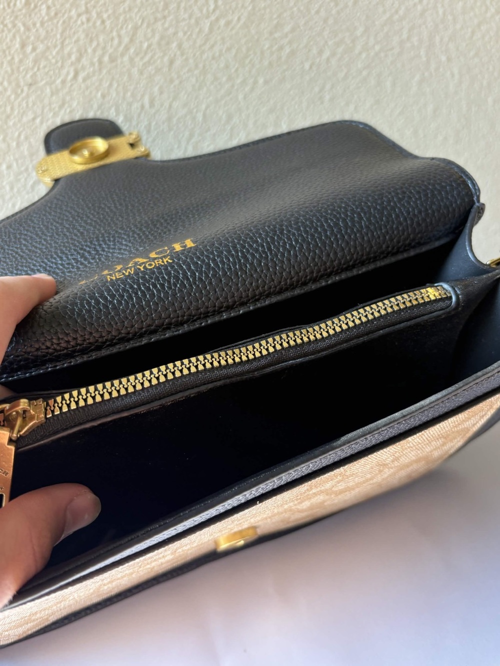 Coach Tabby Bag Black and Beige - Picture 4 of 4